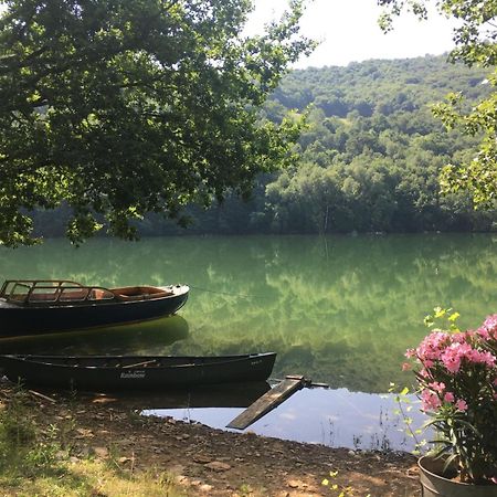 Lake House I // Alauzet Ecolodge + Nature Spa Castelnau-de-Mandailles Esterno foto
