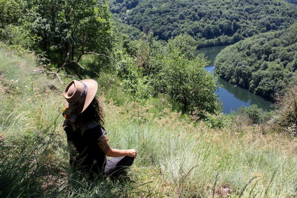 Lake House I // Alauzet Ecolodge + Nature Spa Castelnau-de-Mandailles Esterno foto